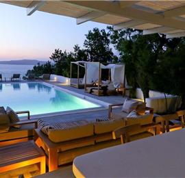 7 bed villa with pool near Akrotiri, Santorini, sleeps 14